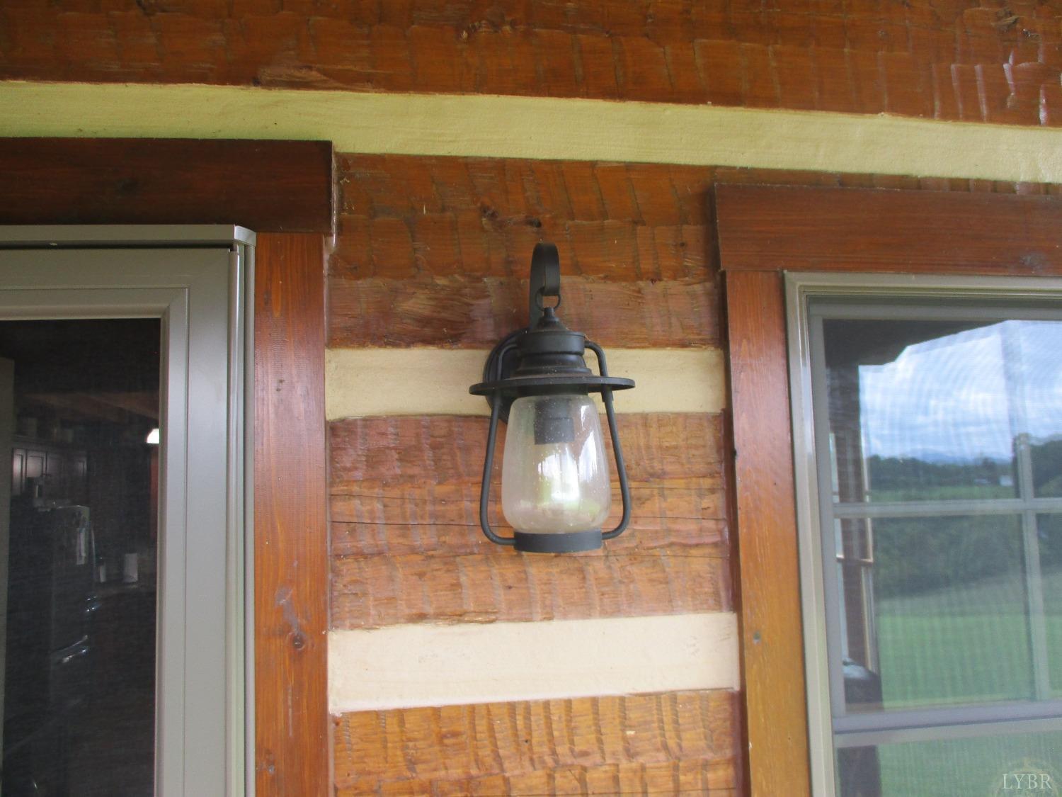 3804 Saunders Road Vinton, VA 24179 - Photo 4 of 50