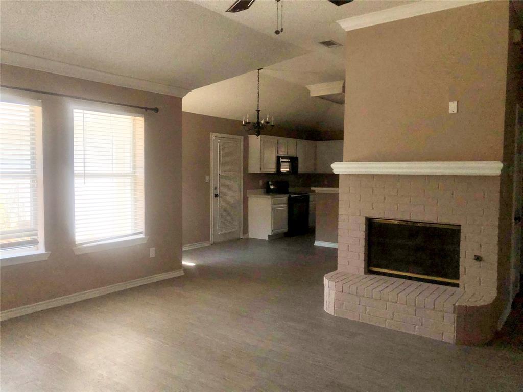 11409 Canoe Road Frisco, TX 75035 - Photo 4 of 19