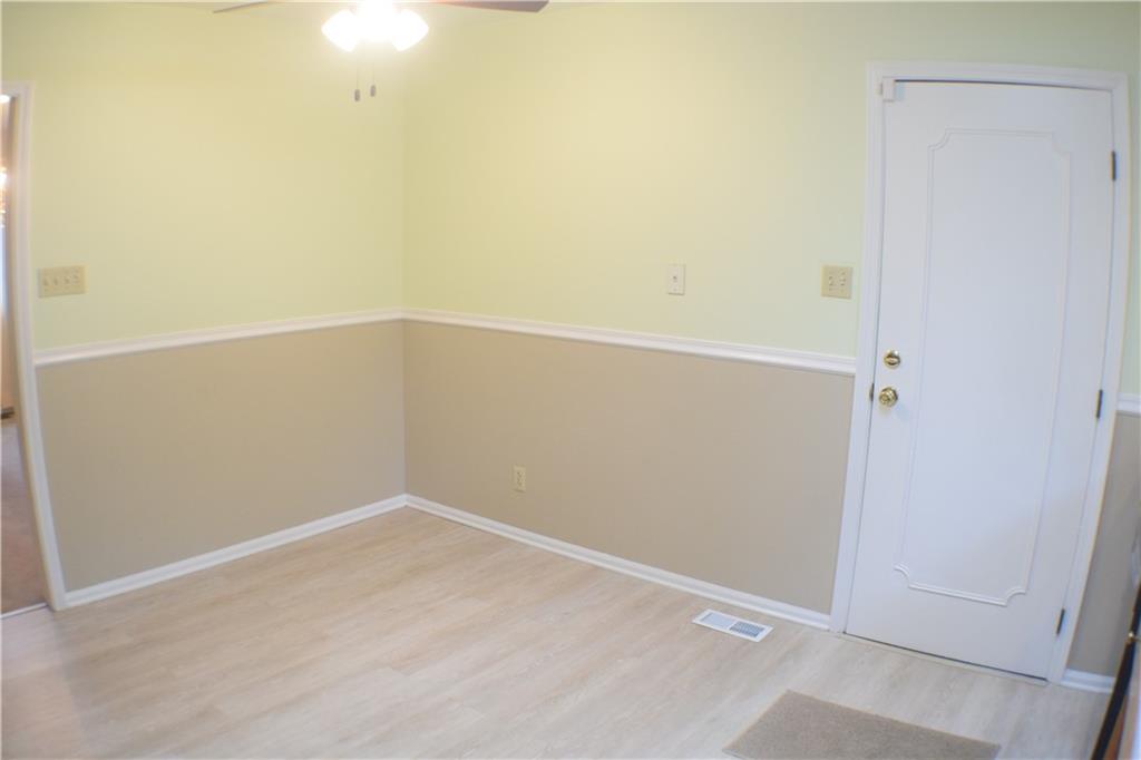 4606 Melbourne Road Indianapolis, IN 46228 - Photo 14 of 38 Gallery Image 14