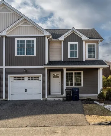$350,000 | 110 Lockhouse Road, Unit I, Westfield, MA 01085