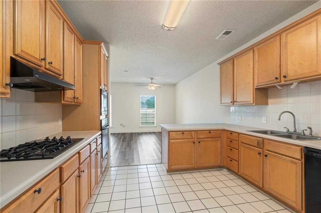 1549 Hunter's Point Road Slidell, LA 70460 - Photo 9 of 21 Gallery Image 9