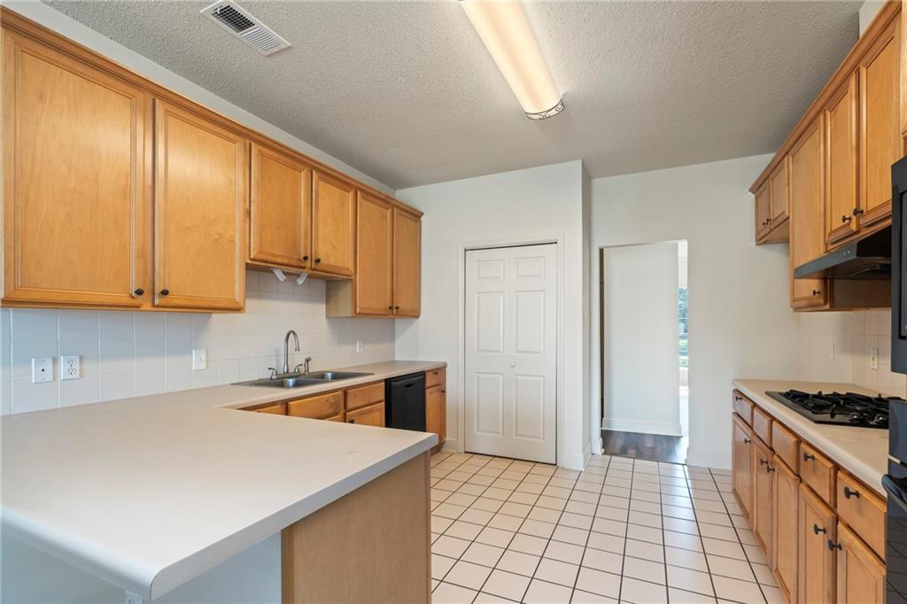1549 Hunter's Point Road Slidell, LA 70460 - Photo 10 of 21 Gallery Image 10
