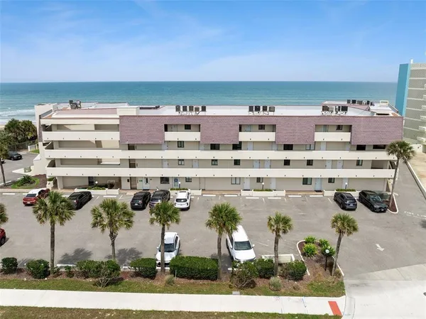 $275,000 | 935 Ocean Shore Boulevard, Unit 3020, Ormond Beach, FL 32176