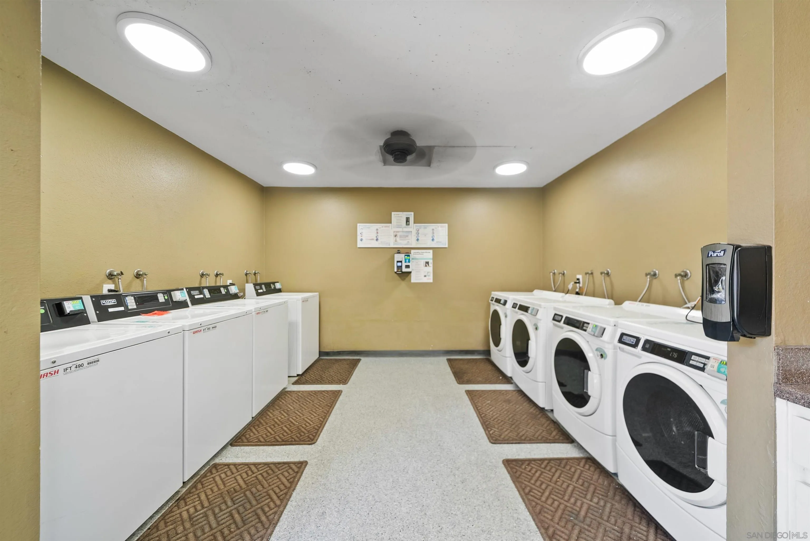 5910 Rancho Mission Road, Unit 37 San Diego, CA 92108 - Photo 34 of 46 Gallery Image 34