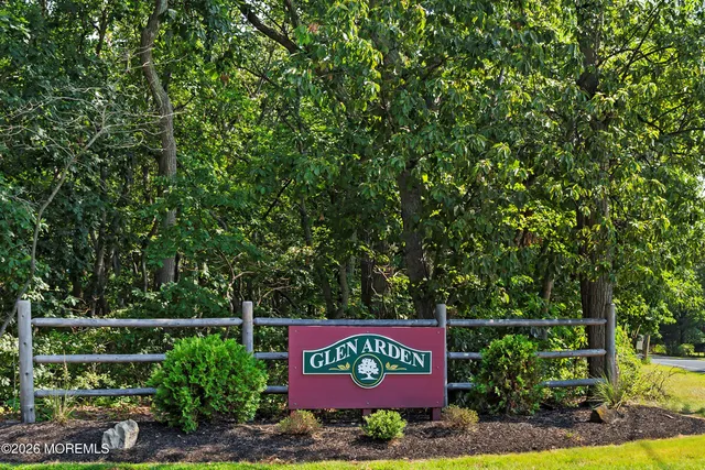 $699,900 | 7 Colonial Court, Howell, NJ 07731