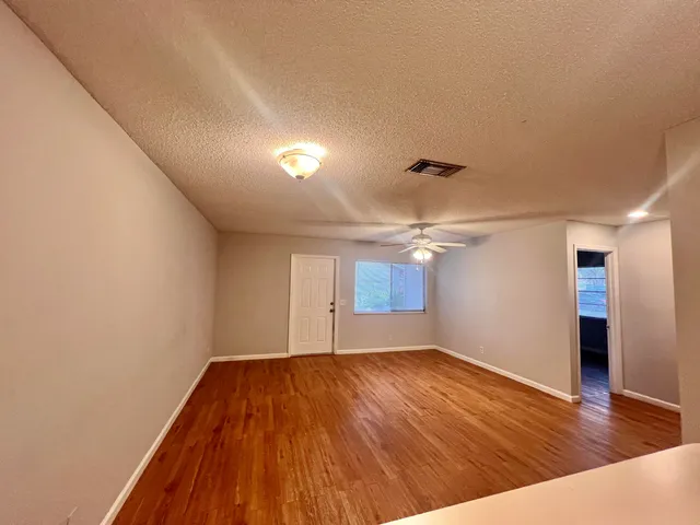 $1,850 | 5330 Elmhurst Road, Unit G, West Palm Beach, FL 33417