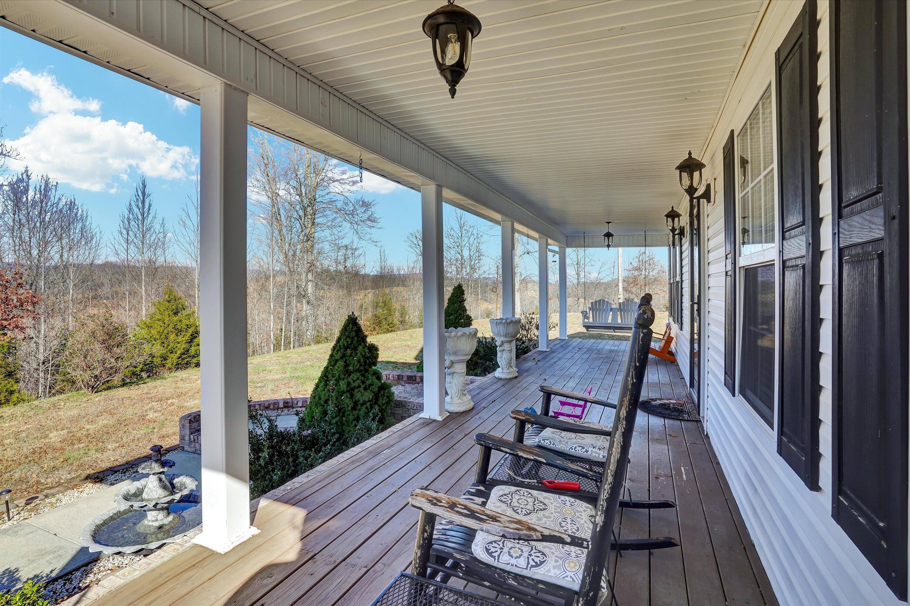 1911 Chinquipin Road Sneedville, TN 37869 - Photo 2 of 47 04-1911 Chinquipin Rd-4