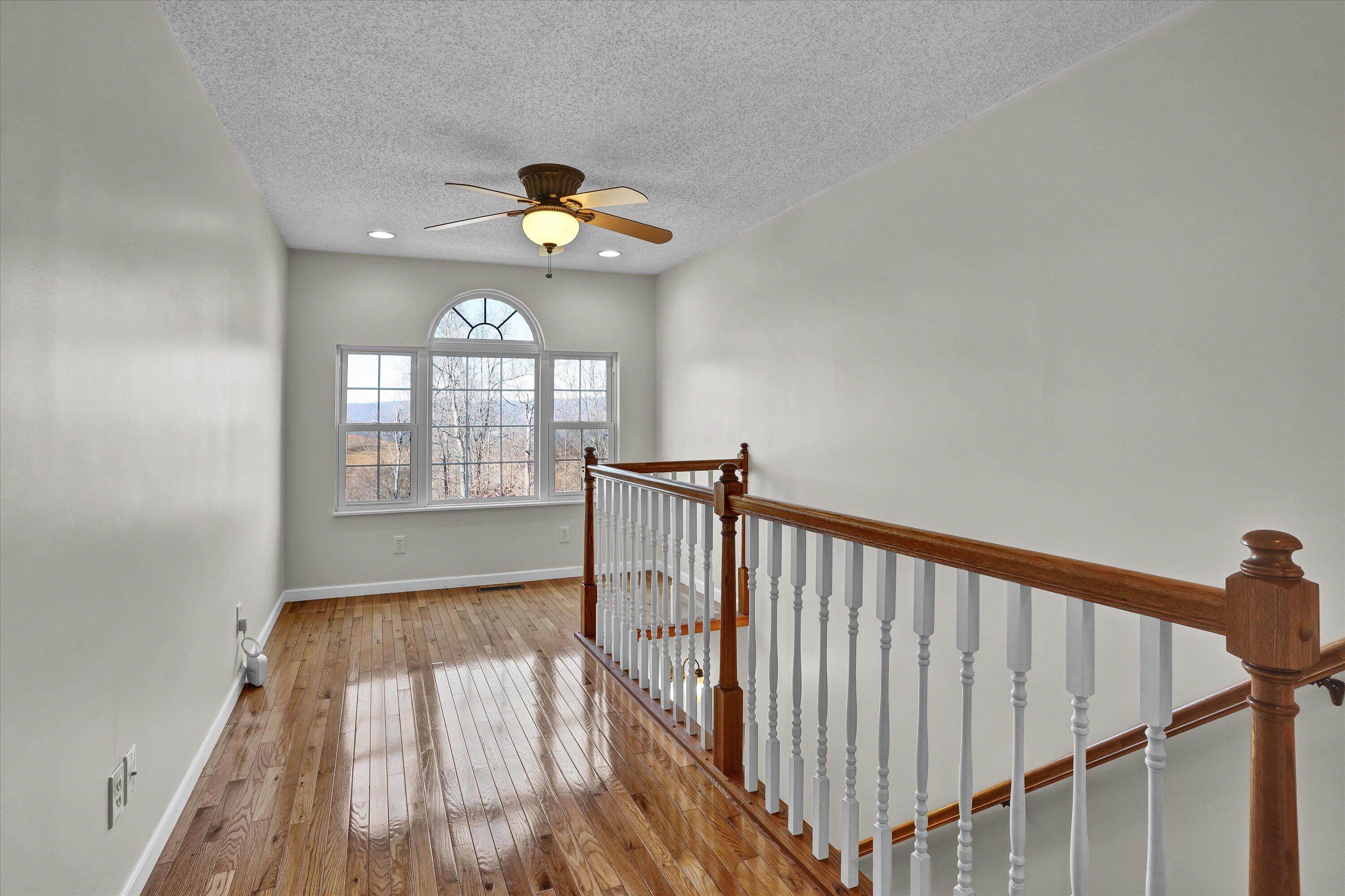 1911 Chinquipin Road Sneedville, TN 37869 - Photo 30 of 47 23-1911 Chinquipin Rd-23