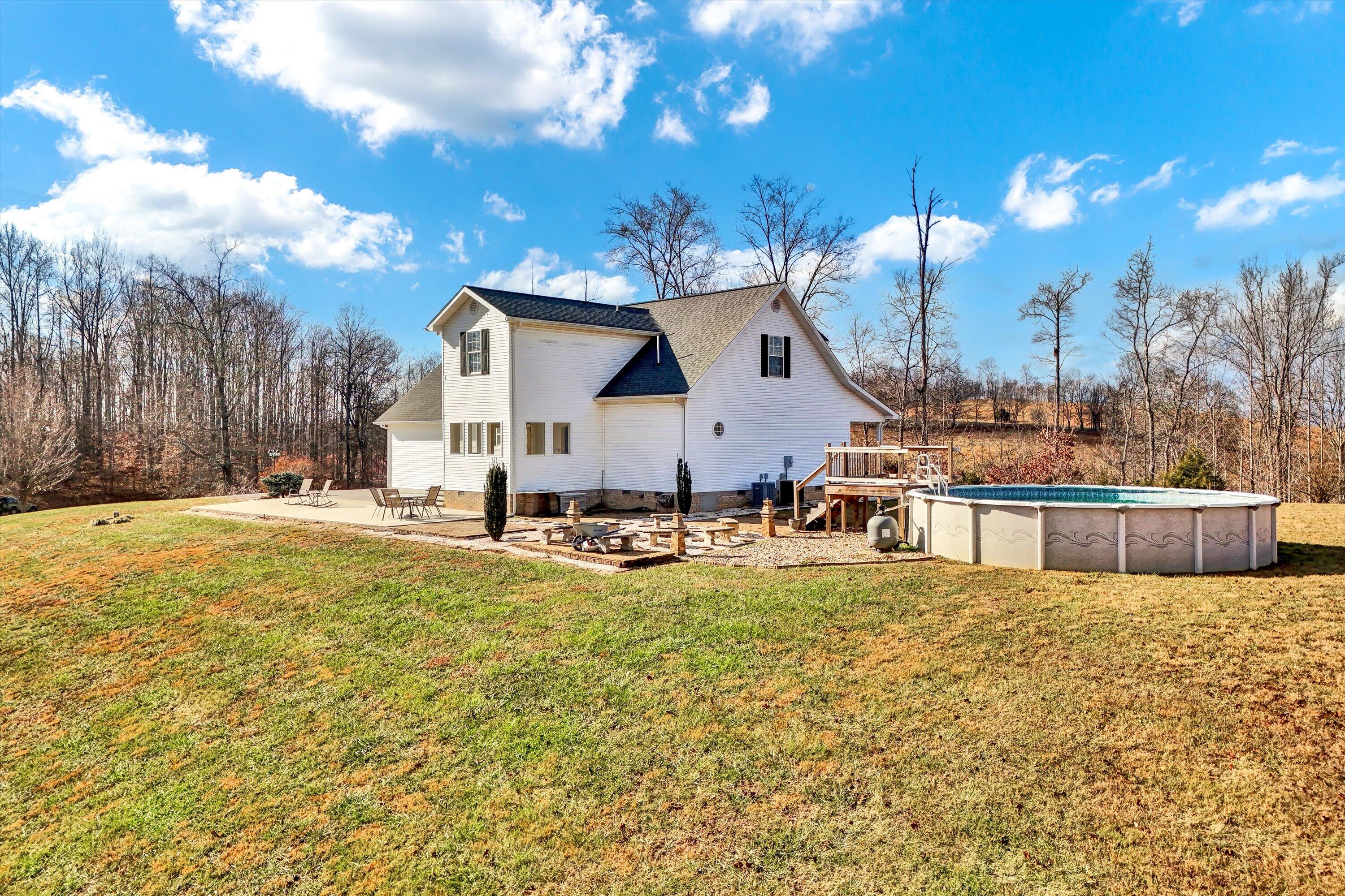 1911 Chinquipin Road Sneedville, TN 37869 - Photo 37 of 47 31-1911 Chinquipin Rd-31