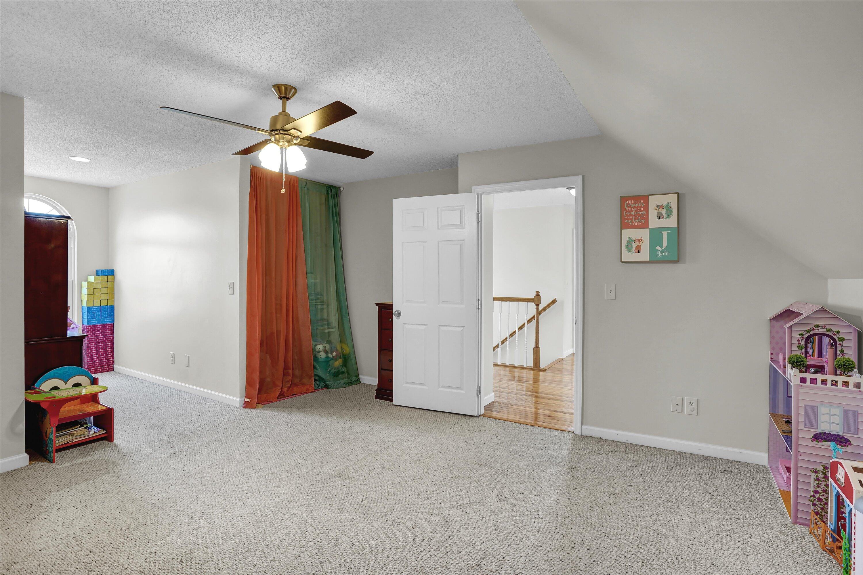 1911 Chinquipin Road Sneedville, TN 37869 - Photo 43 of 47 25-1911 Chinquipin Rd-25