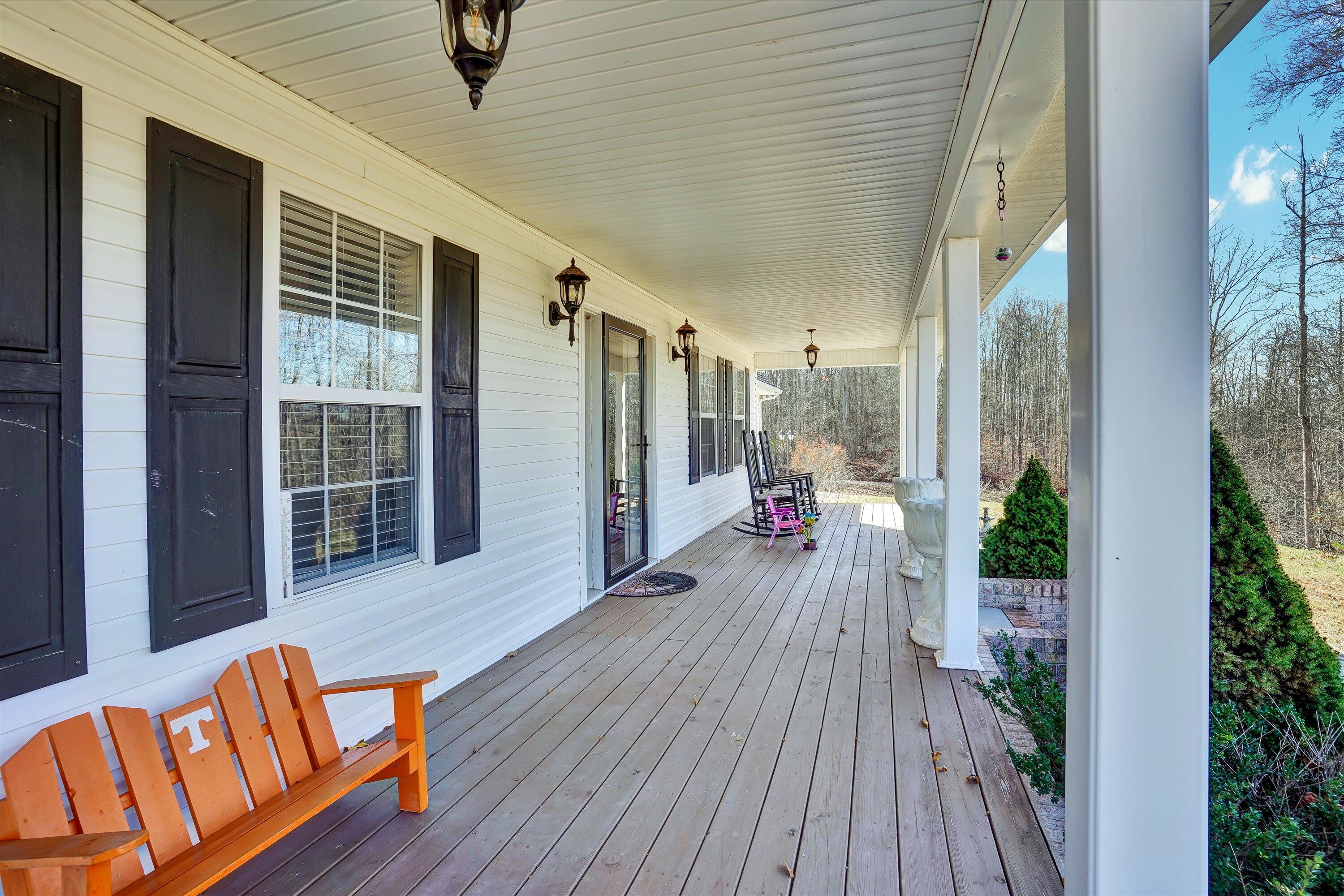 1911 Chinquipin Road Sneedville, TN 37869 - Photo 7 of 47 05-1911 Chinquipin Rd-5