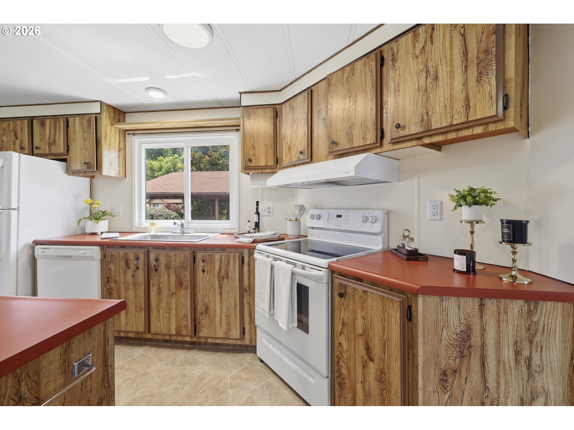 658 South 57th Street, Unit 35 Springfield, OR 97478 - Photo 13 of 35 Kitchen