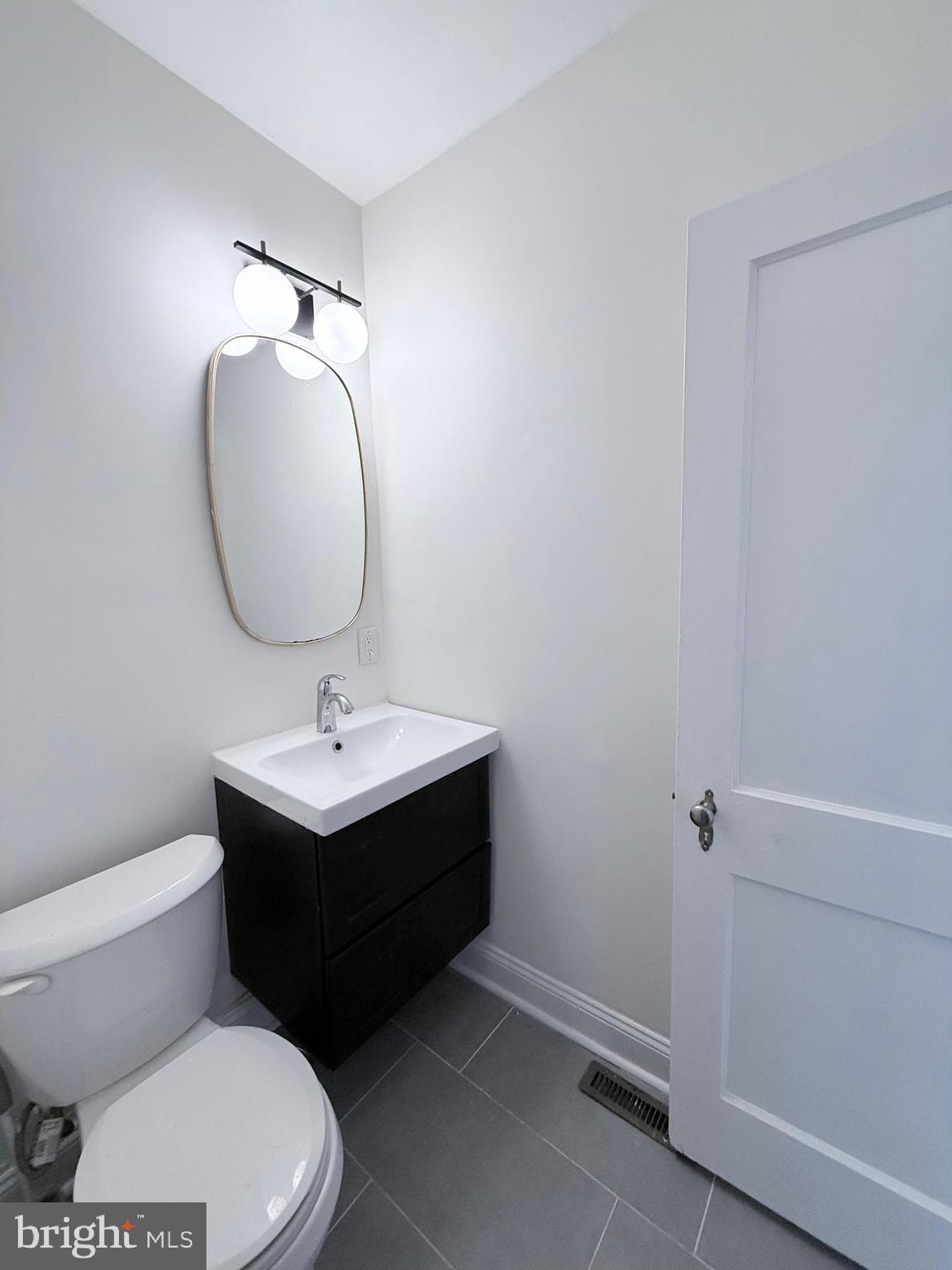 1543 Northwick Road, Unit 1 Baltimore, MD 21218 - Photo 5 of 15