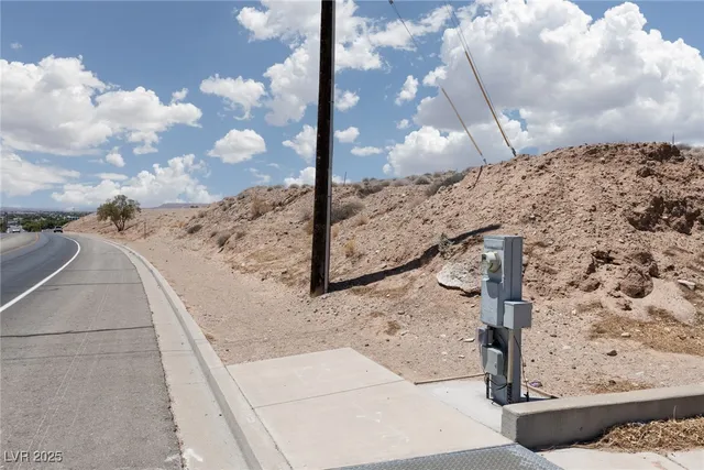 $1,825,000 | 601 Hillside Drive, Mesquite, NV 89027