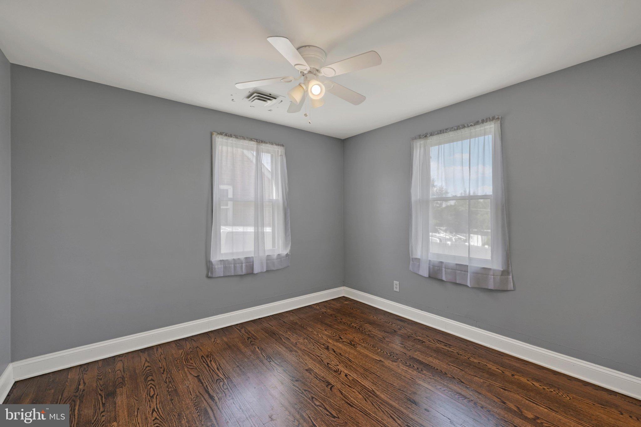 338 Ida Avenue Baltimore, MD 21221 - Photo 14 of 33 Gallery Image 14