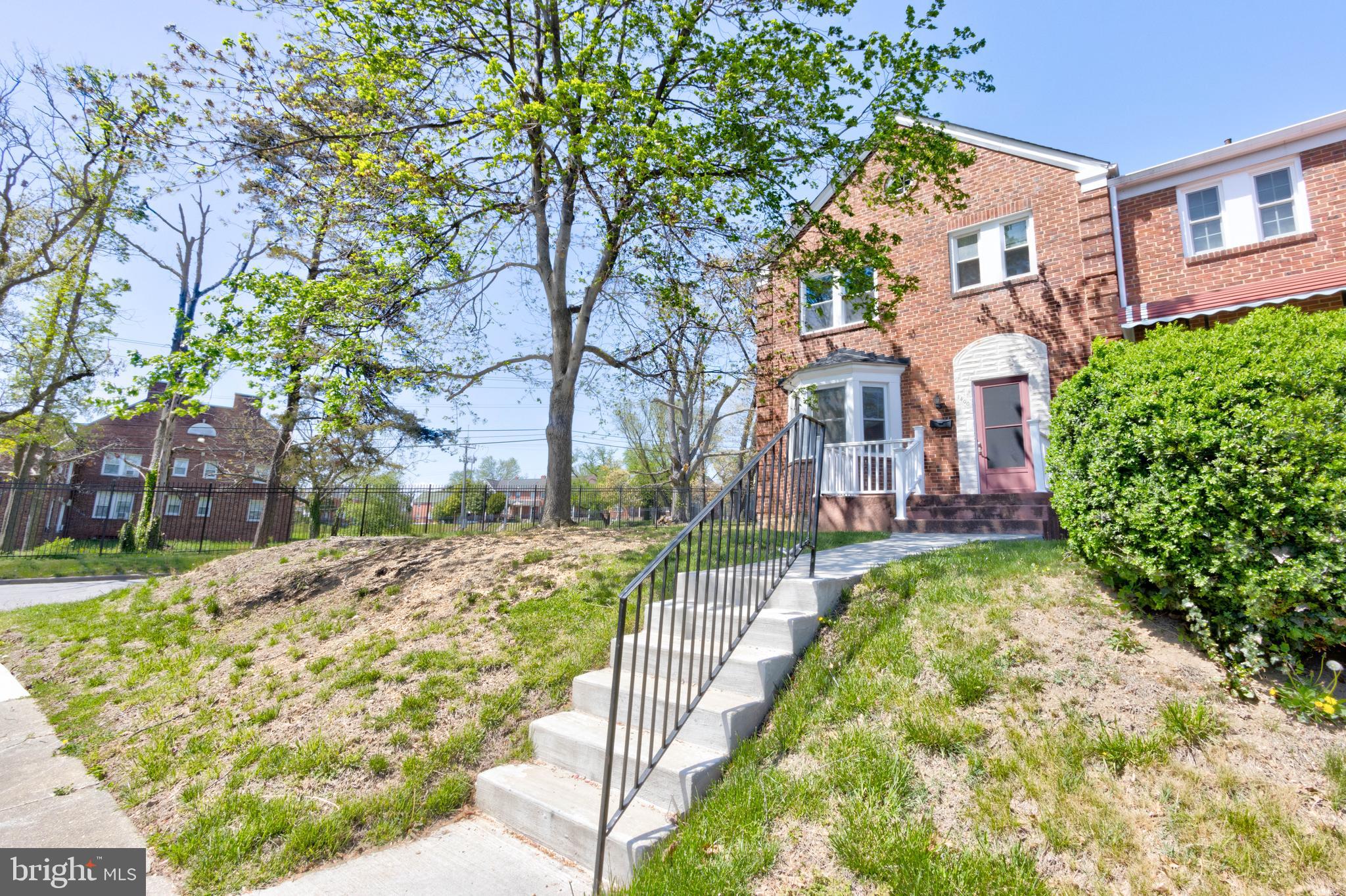 1400 Northgate Road Baltimore, MD 21218 - Photo 2 of 36