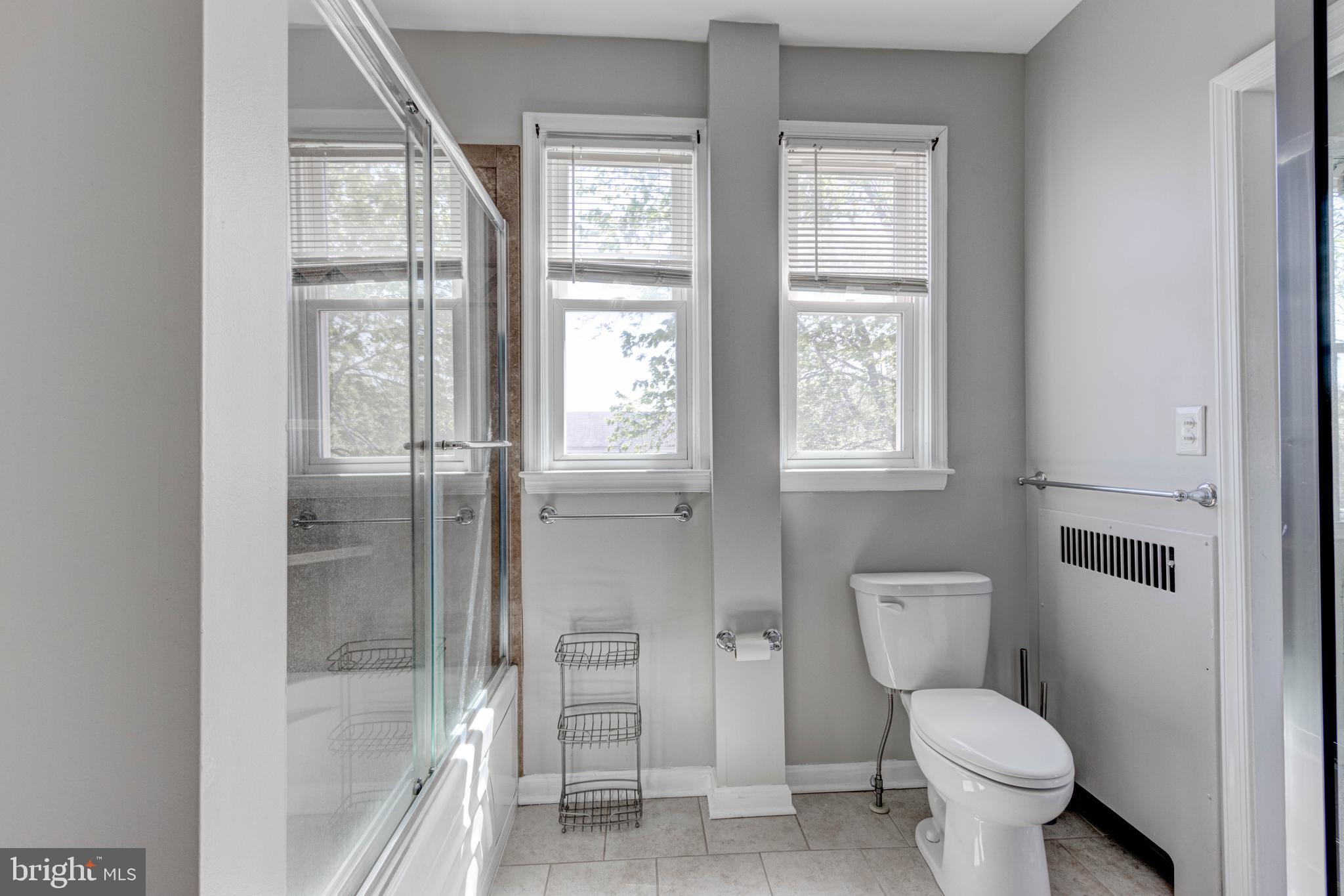 1400 Northgate Road Baltimore, MD 21218 - Photo 24 of 36