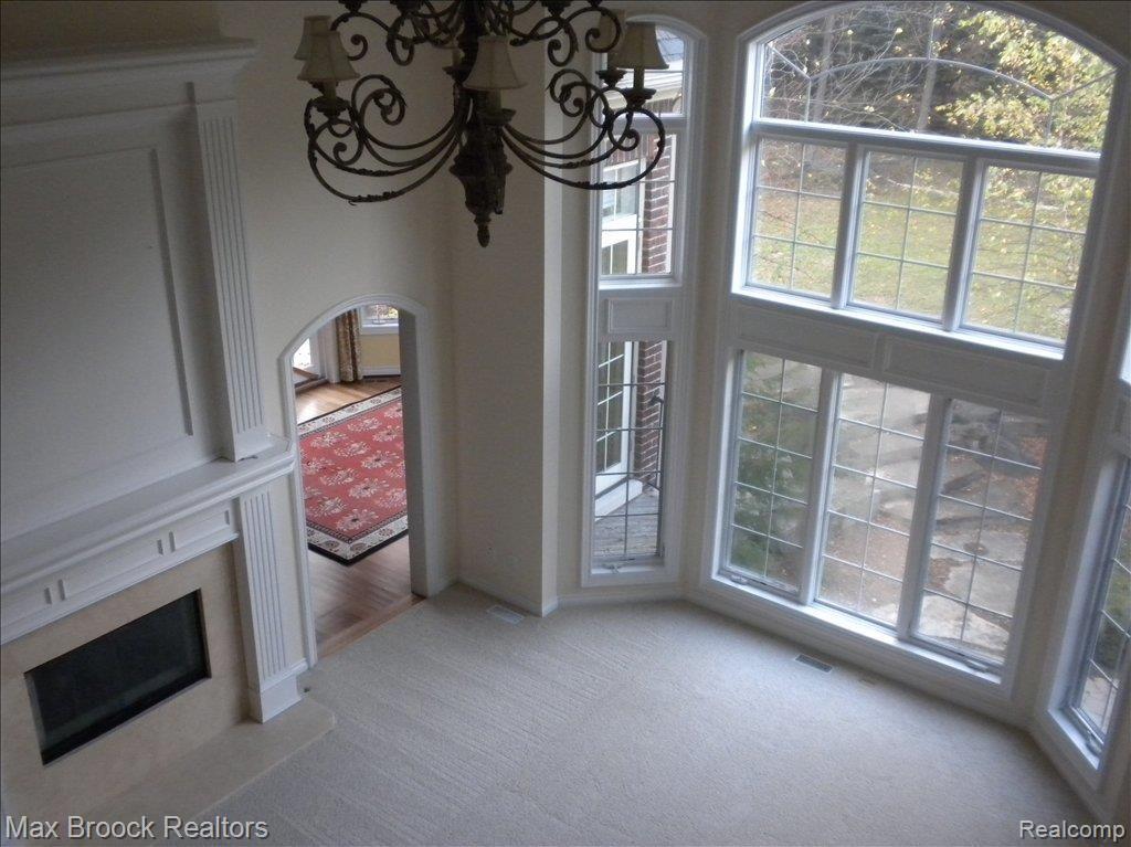 1701 Buell Court Rochester, MI 48306 - Photo 13 of 25 2 Story Great Room