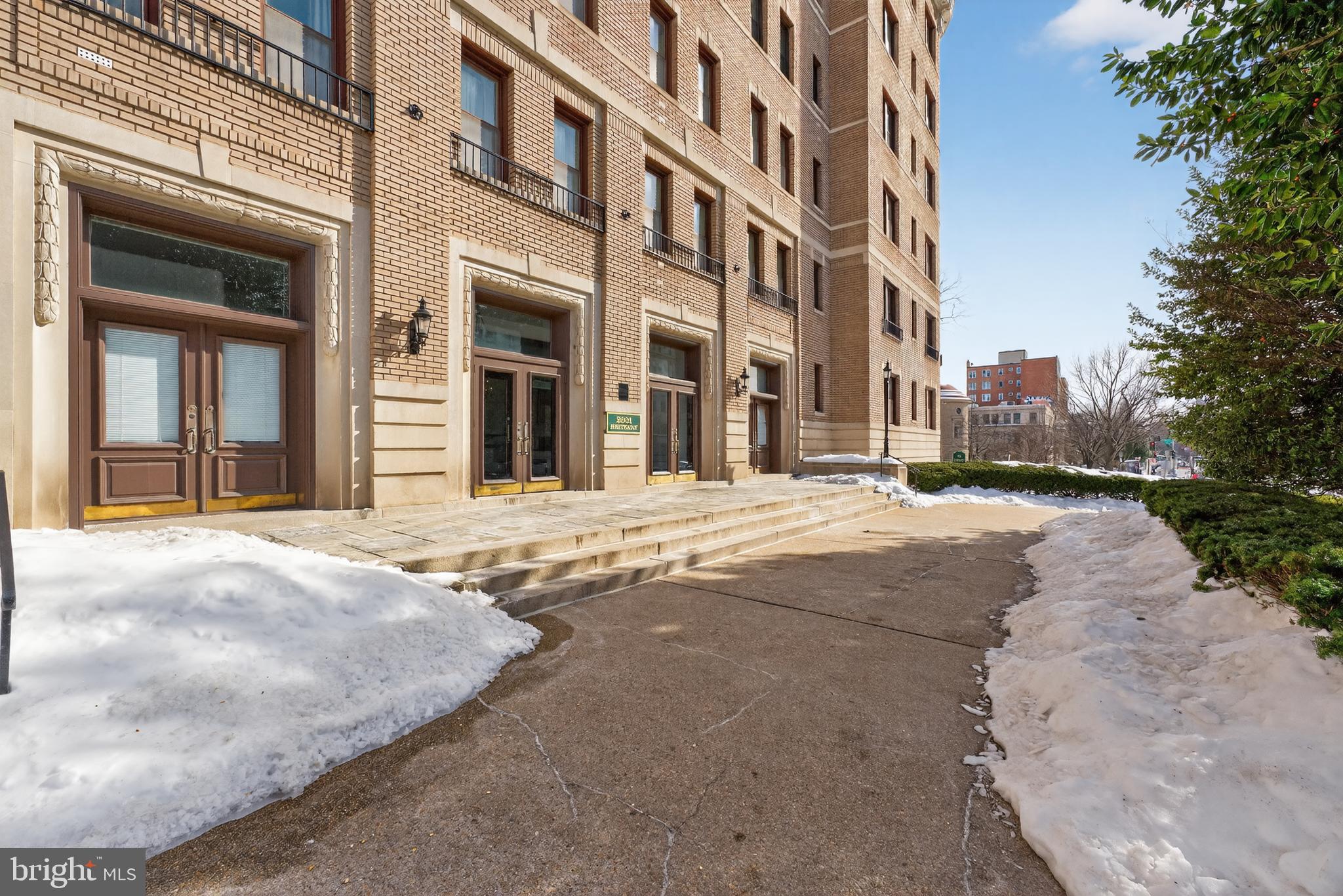 2001 16th Street Northwest, Unit 307 Washington, DC 20009 - Photo 18 of 27 a view of a building with a street