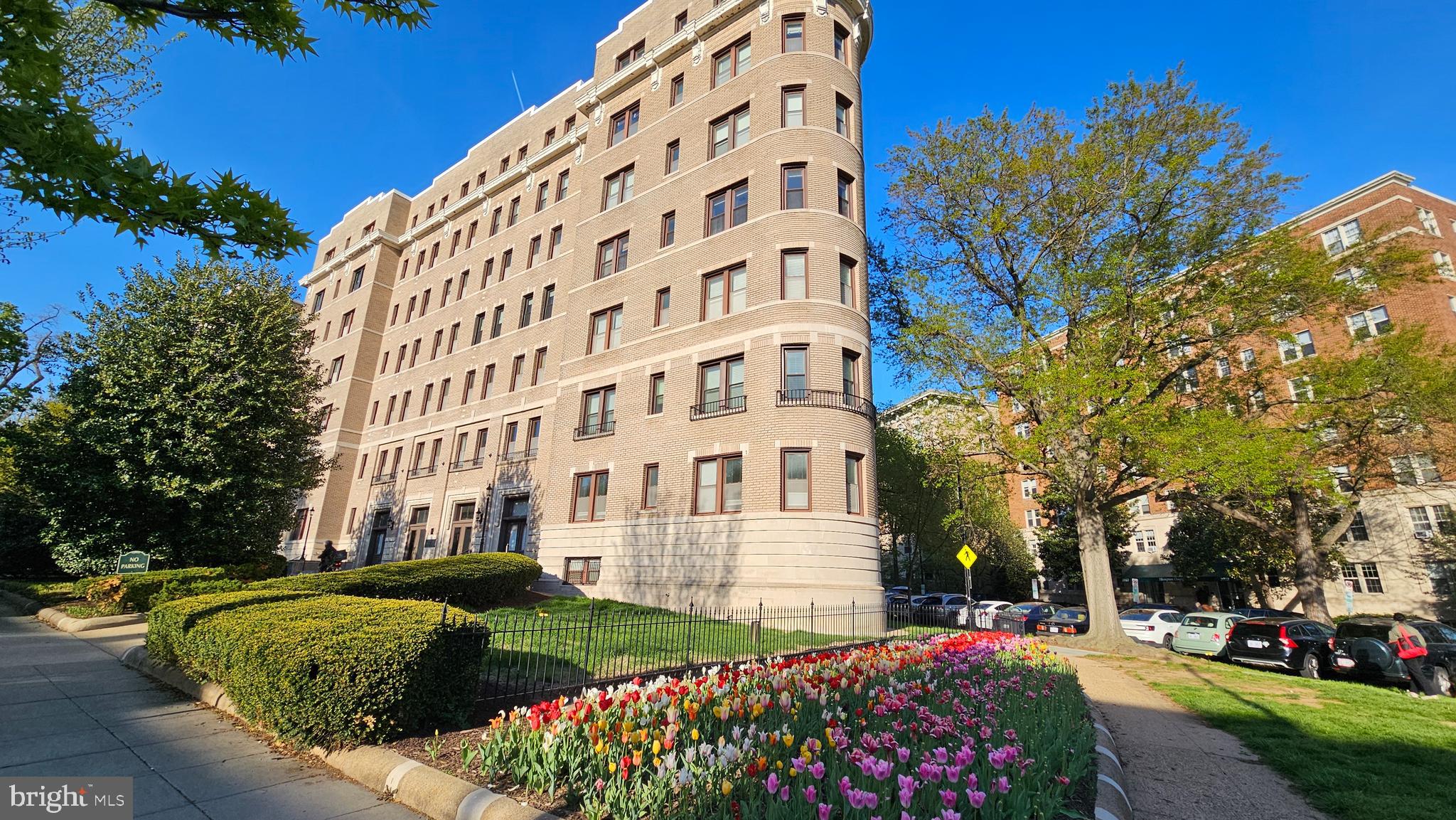 2001 16th Street Northwest, Unit 307 Washington, DC 20009 - Photo 18 of 29 a building view with a outdoor space