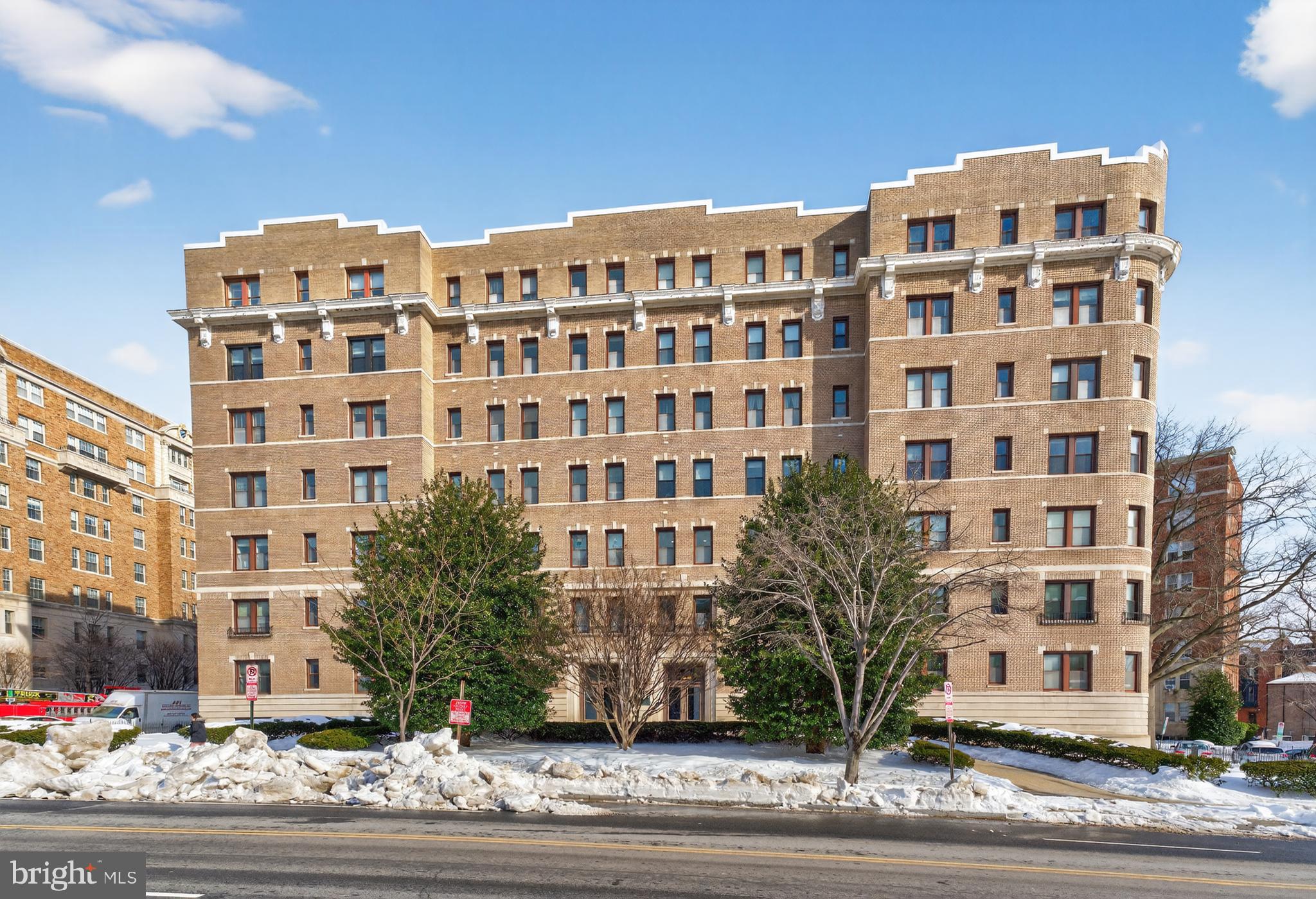 2001 16th Street Northwest, Unit 307 Washington, DC 20009 - Photo 19 of 27 a front view of a building