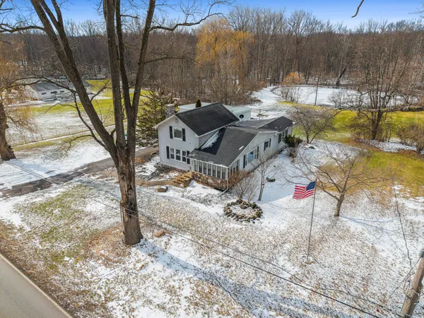 $285,900 | 800 O'Brien Road, Jackson, MI 49201