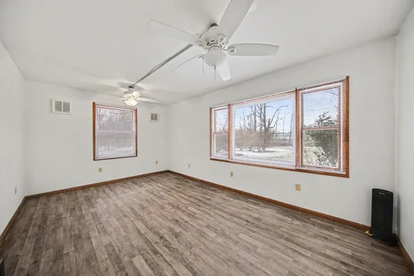 $285,900 | 800 O'Brien Road, Jackson, MI 49201