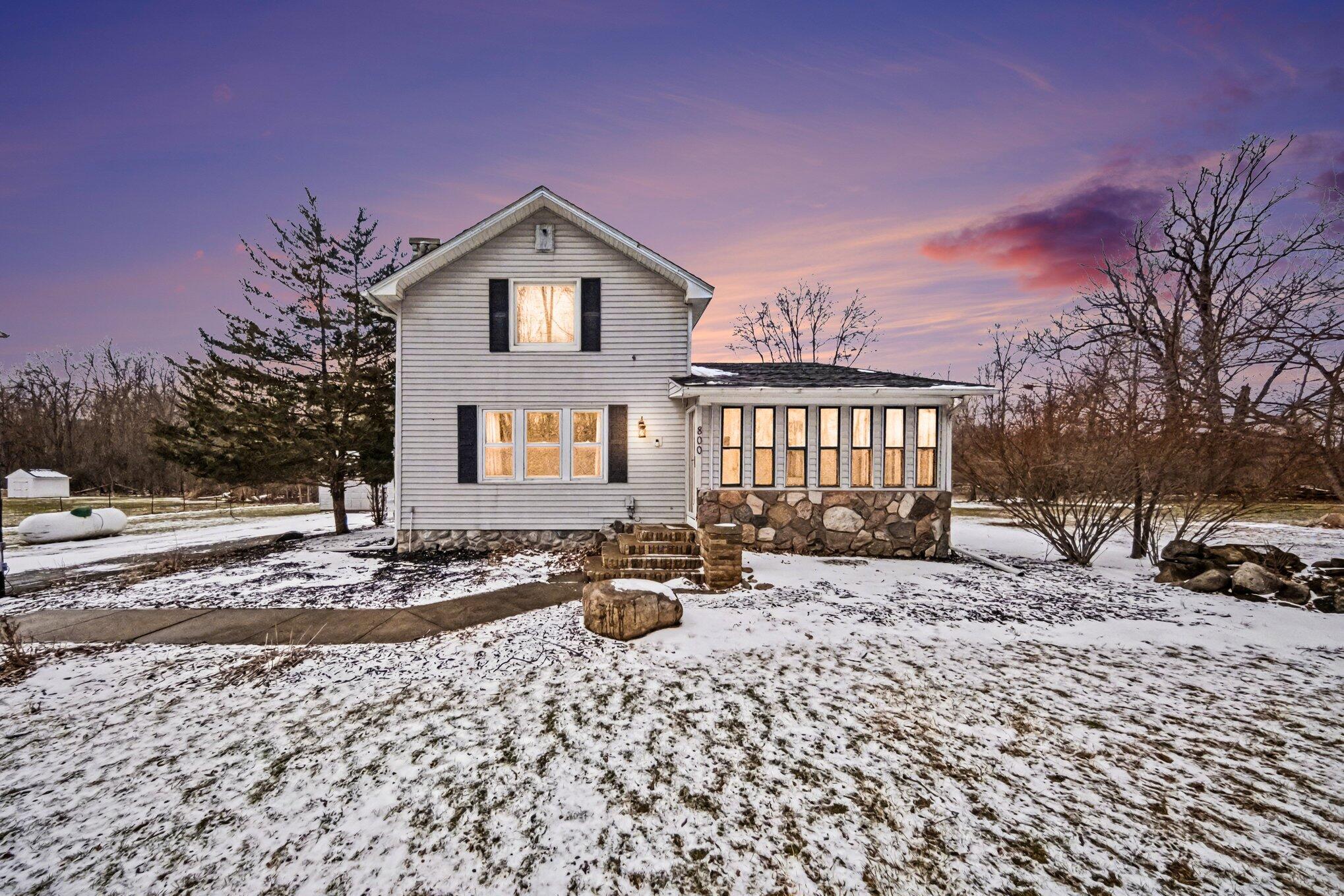 800 O'Brien Road Jackson, MI 49201 - Photo 2 of 35 001_file_5381