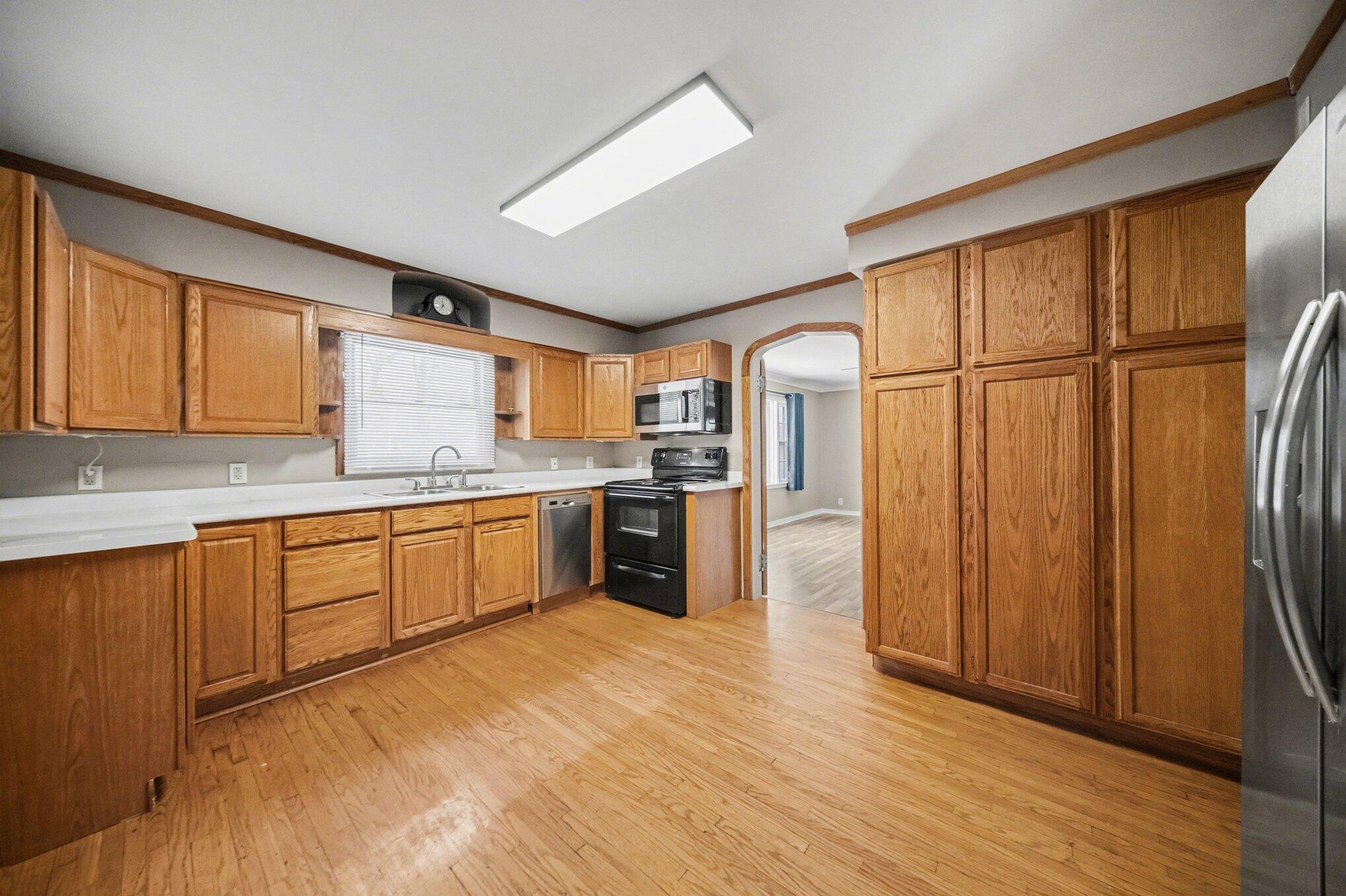 800 O'Brien Road Jackson, MI 49201 - Photo 8 of 35 008_file_6045