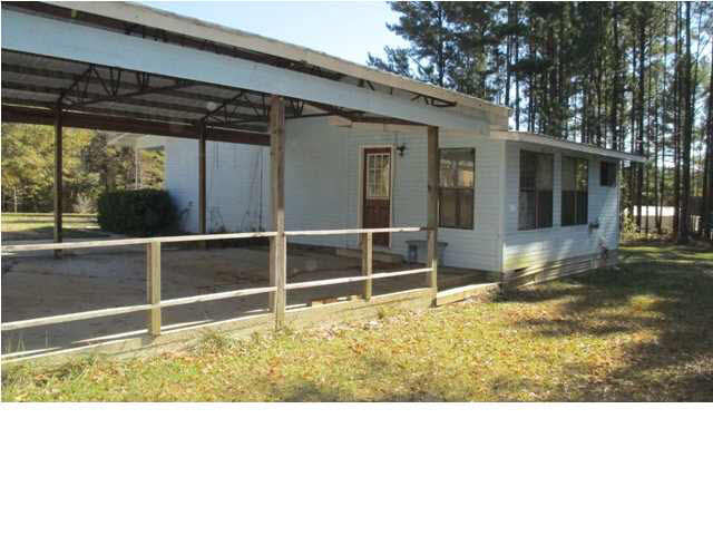 124 Goss Road Walnut Grove, MS 39189 - Photo 3 of 14 2 car carport