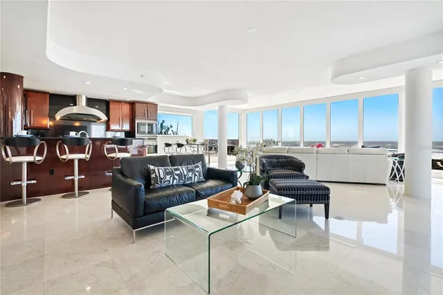 $5,000,000 | 534 Beach Road, Sarasota, FL 34242