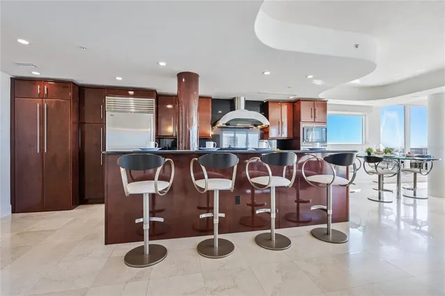 $5,000,000 | 534 Beach Road, Sarasota, FL 34242