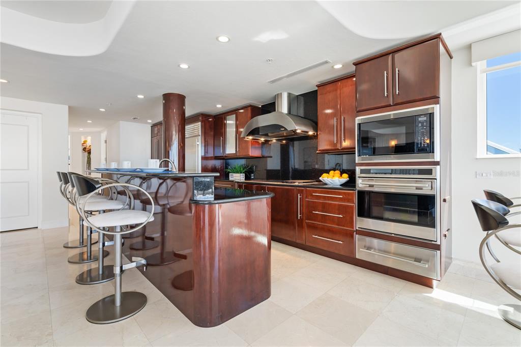 534 Beach Road Sarasota, FL 34242 - Photo 14 of 90