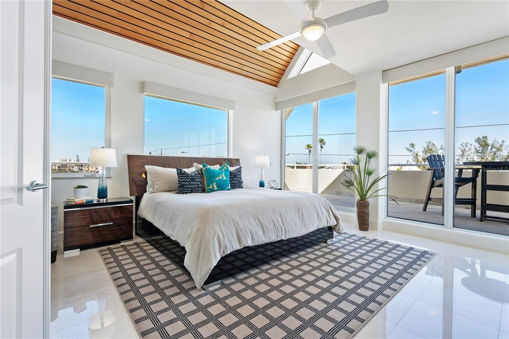 534 Beach Road Sarasota, FL 34242 - Photo 20 of 90