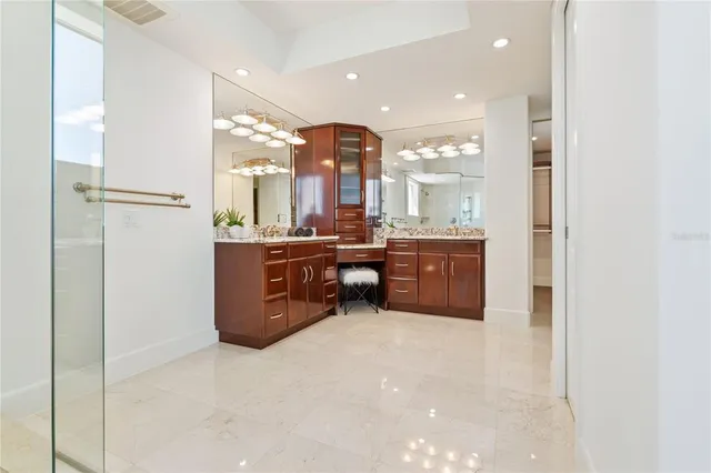 $5,000,000 | 534 Beach Road, Sarasota, FL 34242