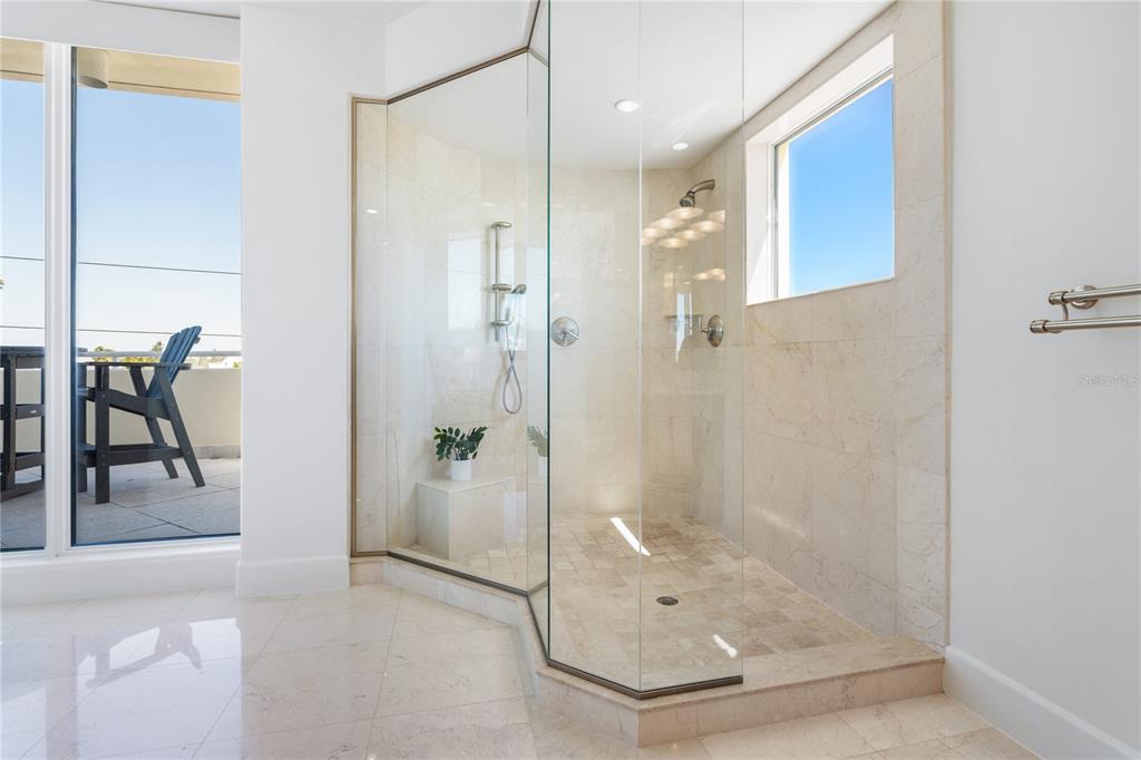 534 Beach Road Sarasota, FL 34242 - Photo 23 of 90