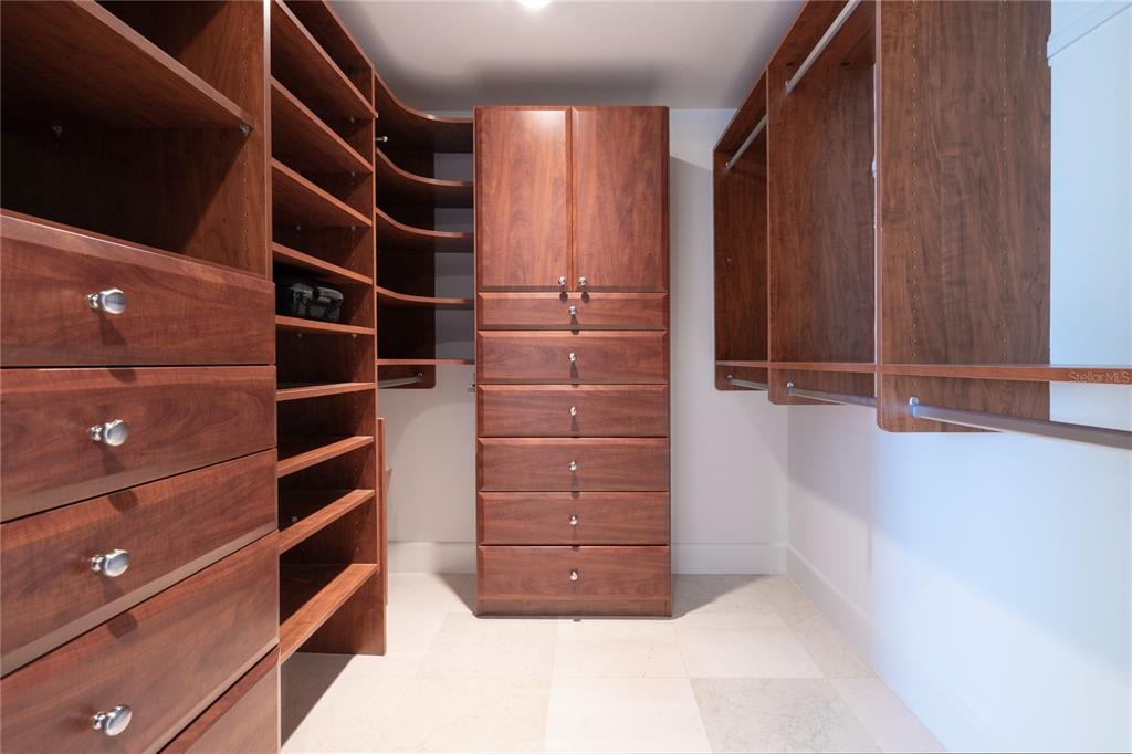 534 Beach Road Sarasota, FL 34242 - Photo 24 of 90