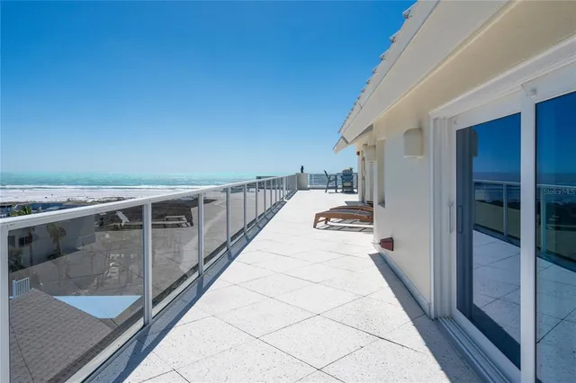 $5,000,000 | 534 Beach Road, Sarasota, FL 34242