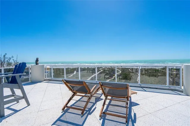 $5,000,000 | 534 Beach Road, Sarasota, FL 34242