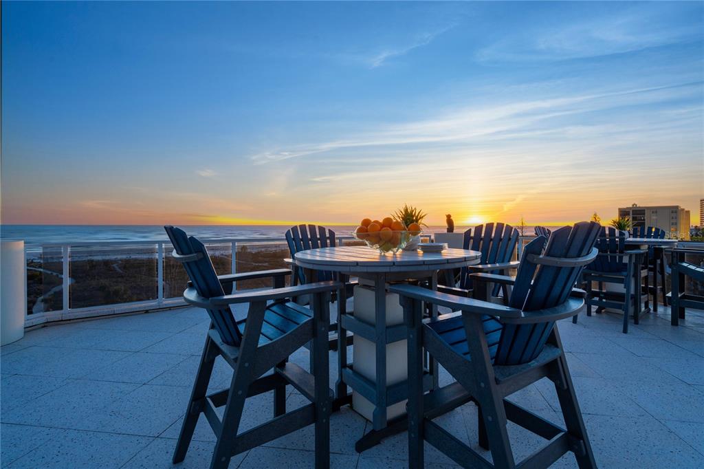 534 Beach Road Sarasota, FL 34242 - Photo 4 of 90