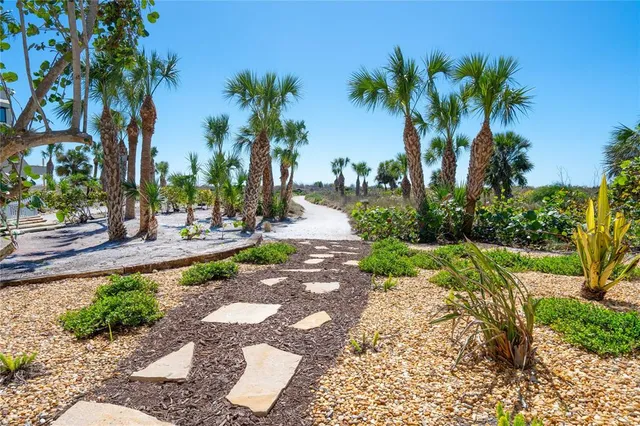 $5,000,000 | 534 Beach Road, Sarasota, FL 34242