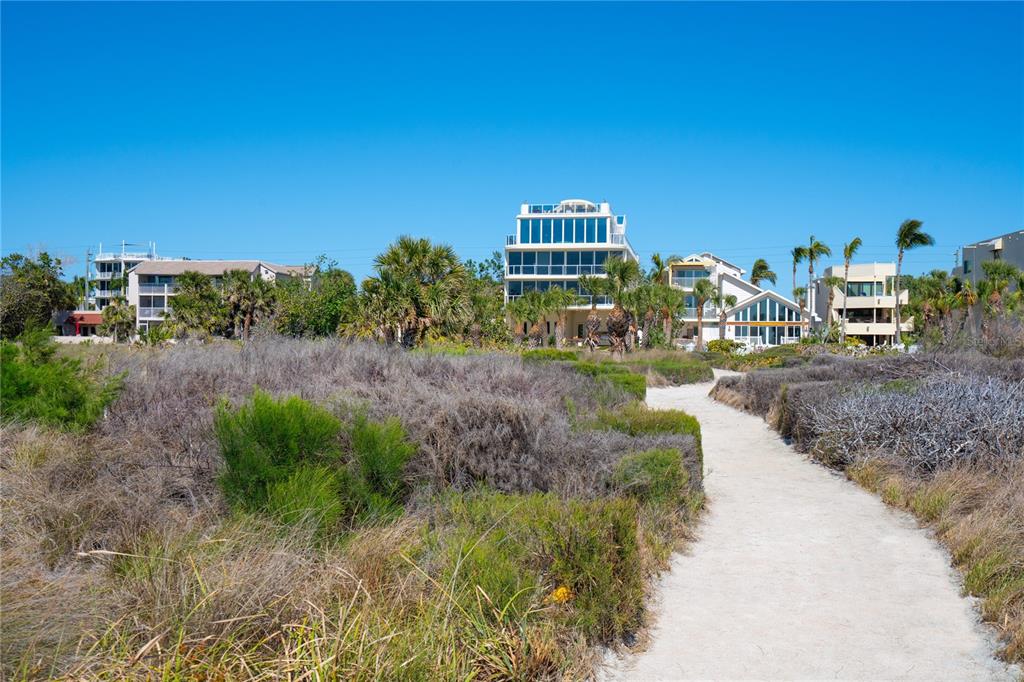 534 Beach Road Sarasota, FL 34242 - Photo 52 of 90