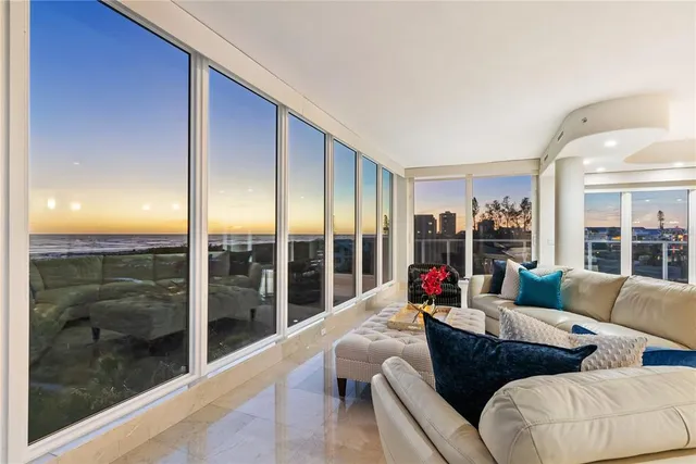 $5,000,000 | 534 Beach Road, Sarasota, FL 34242