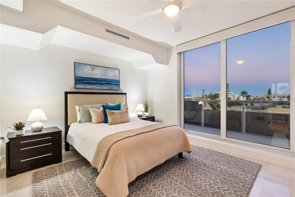 534 Beach Road Sarasota, FL 34242 - Photo 73 of 90