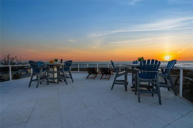 $5,000,000 | 534 Beach Road, Sarasota, FL 34242