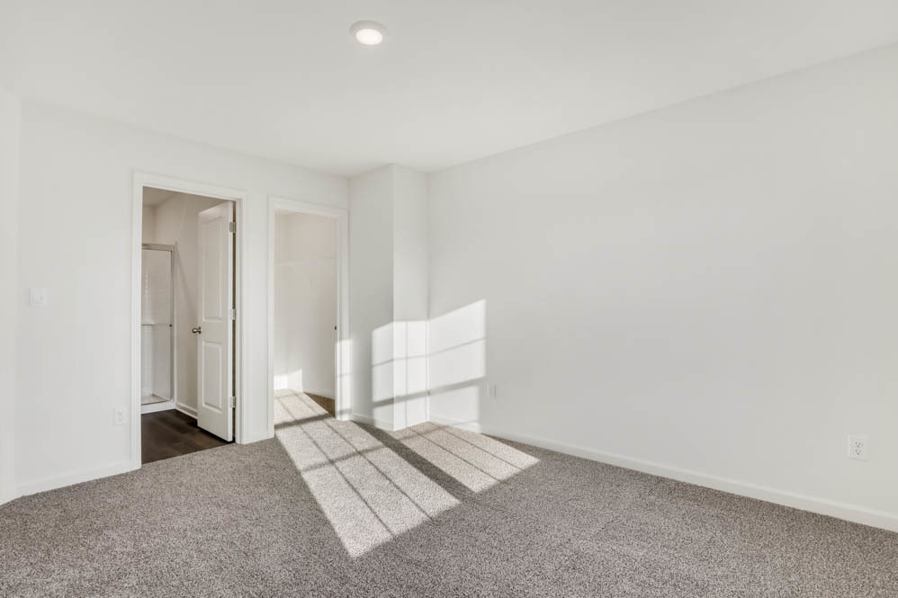 1555 Sequoia Way Pingree Grove, IL 60140 - Photo 15 of 51 a view of an empty room and window