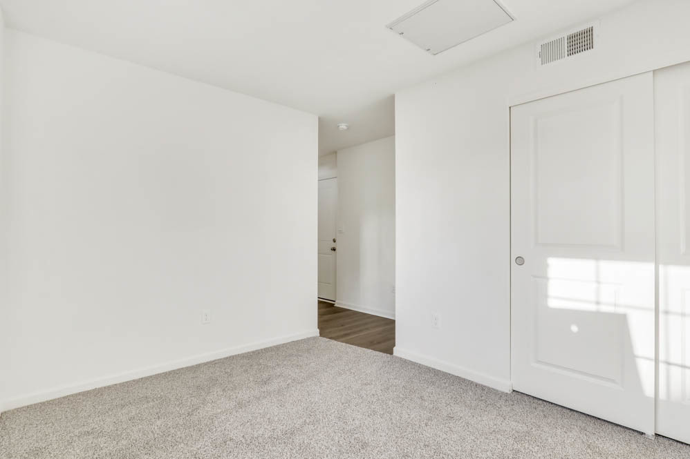 1555 Sequoia Way Pingree Grove, IL 60140 - Photo 24 of 51