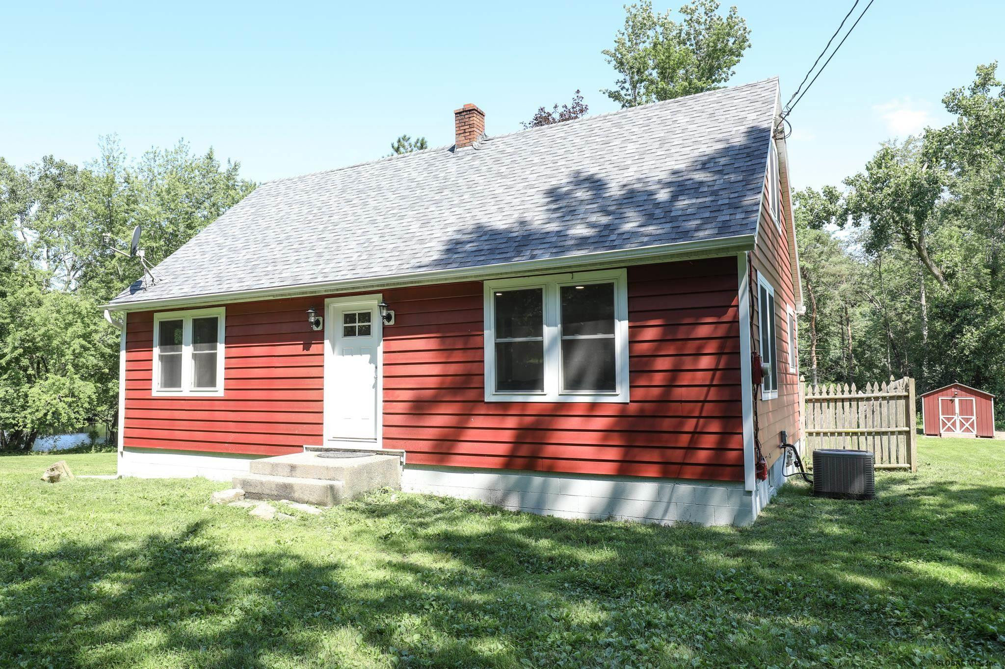 175 Fogarty Road Troy, NY 12182 - Photo 4 of 58 Photo 4