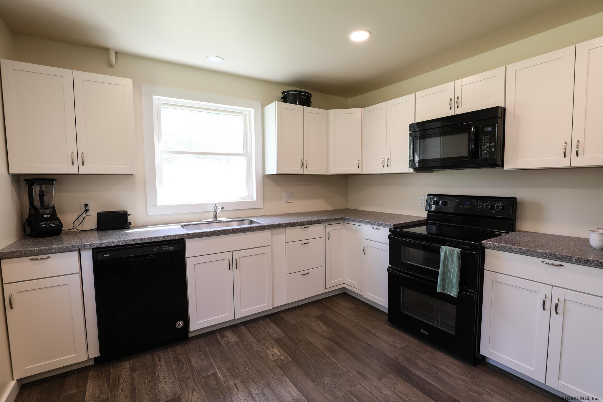 175 Fogarty Road Troy, NY 12182 - Photo 10 of 58 Photo 10