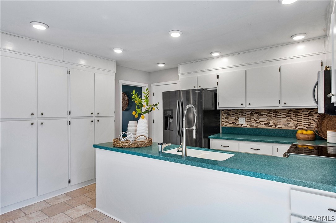 1970 Albion Road Midlothian, VA 23113 - Photo 11 of 50 a kitchen with stainless steel appliances granite countertop a refrigerator and a stove